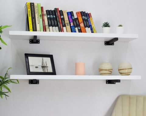 Floating Shelves with Minimalistic Style Metal Brackets - White
