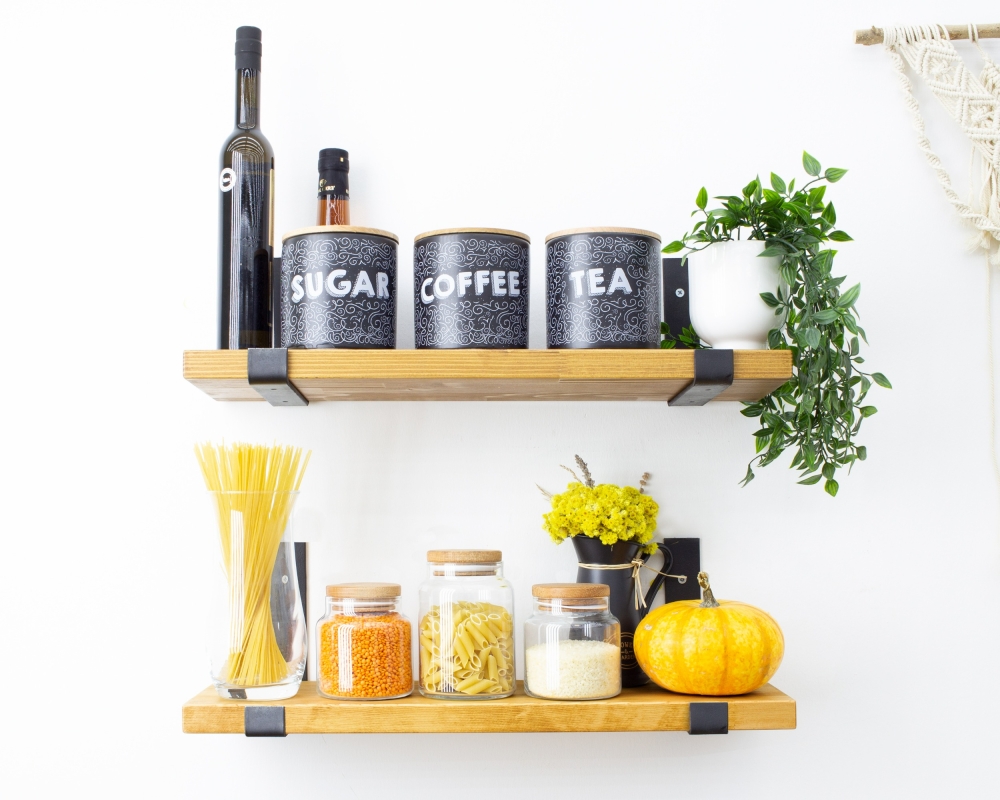 Floating Shelf with Metal Brackets - Cape Town • Höfina